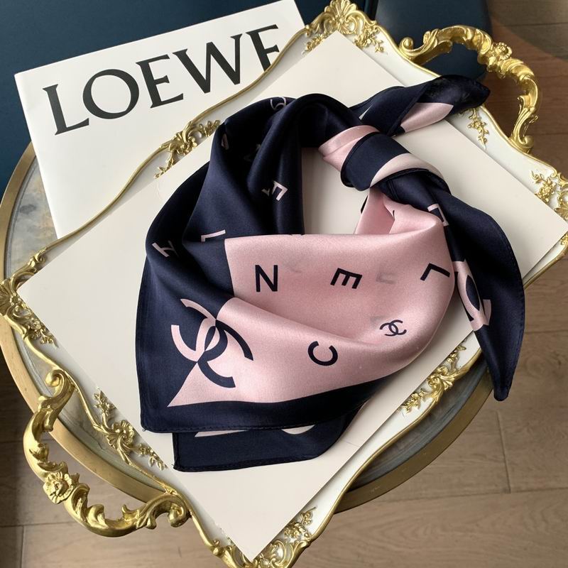 Chanel silk scarf 53X53cm E12 (9)
